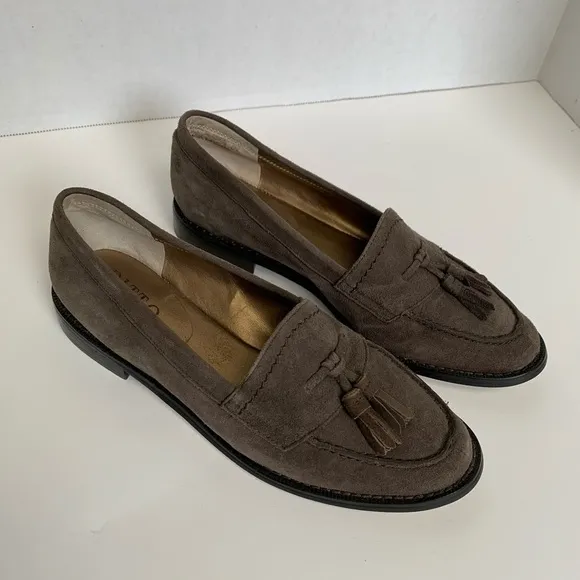 New Van Eli Gray Suede Loafers Size 6