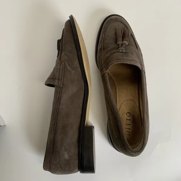 New Van Eli Gray Suede Loafers Size 6