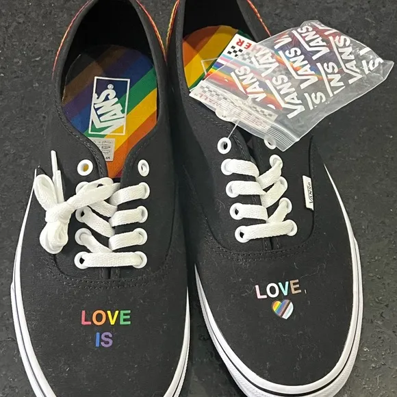 NEW VANS PRIDE RAINBOW CANVAS SNEAKERS LOVE IS LOVE