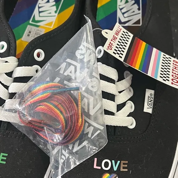 NEW VANS PRIDE RAINBOW CANVAS SNEAKERS LOVE IS LOVE