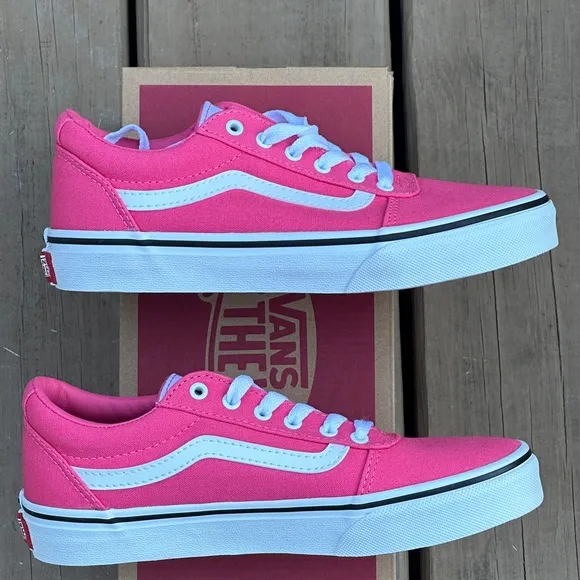 NEW Vans Womens Ward Casual Sneakers Canvas -fits Youth 4.5Y, 5Y, 5.5Y, 6.5Y, 7Y