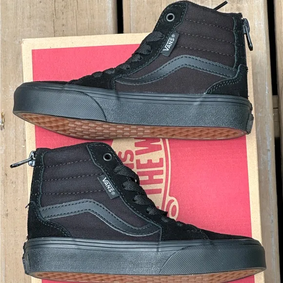 NEW Vans Youth Preschool Fillmore Casual Sneakers Black Canvas Suede - 11