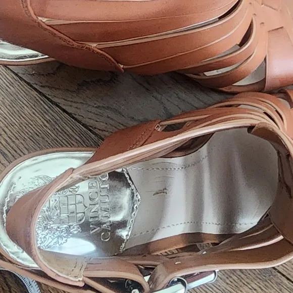 NEW Vince Camuto Leather Gladiator Wedge Sandals - Martez in Cognac size 8.5