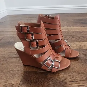 NEW Vince Camuto Leather Gladiator Wedge Sandals - Martez in Cognac size 8.5
