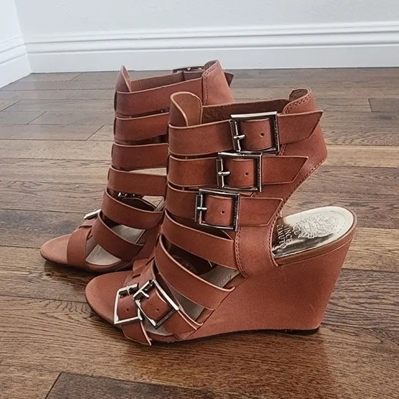 NEW Vince Camuto Leather Gladiator Wedge Sandals - Martez in Cognac size 8.5