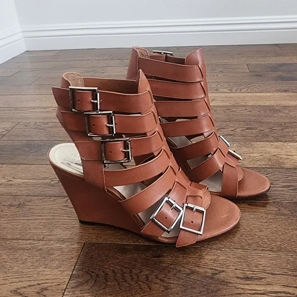 NEW Vince Camuto Leather Gladiator Wedge Sandals - Martez in Cognac size 8.5