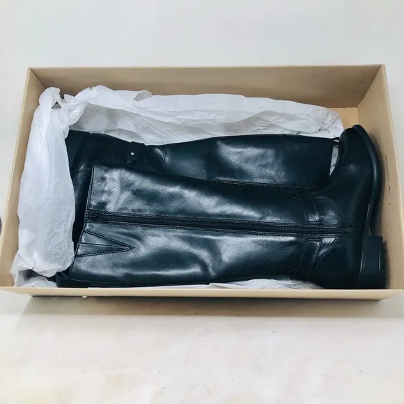 New W/Box Clarks Plaza Market Leather Riding Boots