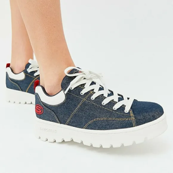 New w/Box  Skechers Street Cleats Denim Platform Sneakers Size 9.5