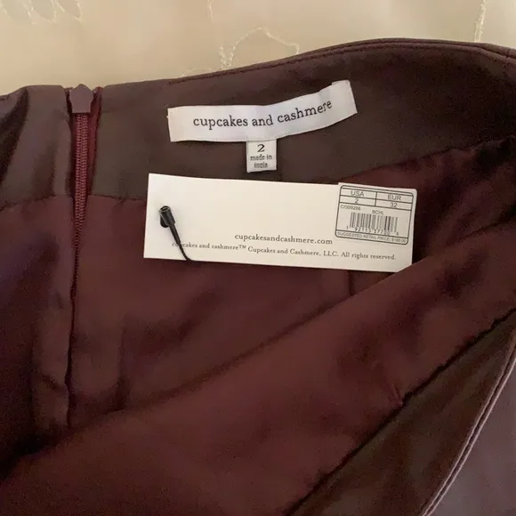 New with tags brown leather skirt