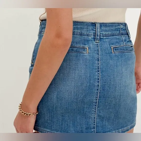 NEW with tags (NWT) Free People We The Free Daylight Denim Mini Skirt