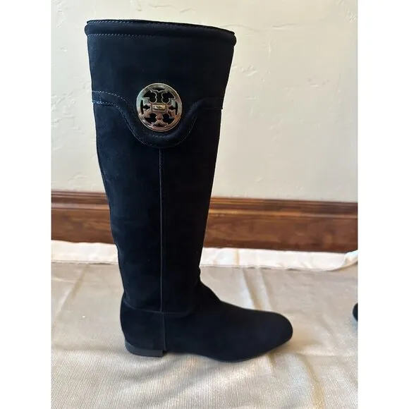 NEW w/o Box TORY BURCH Selma Black Suede Logo Riding Boot Sz 6.5 Knee High‎