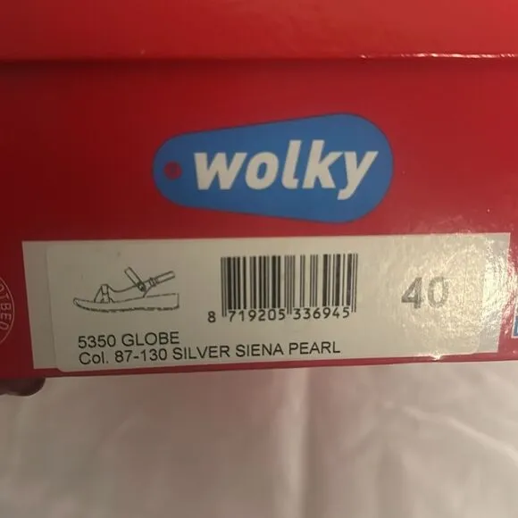 NEW Wolky Globe Comfort Sandals Size 40 / 9