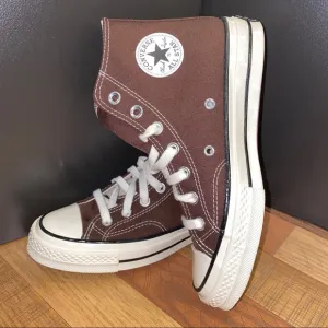 NEW WOMEN'S CONVERSE CHUCK 70 Hi Sneakers A08137F Color Dark Root Brown
