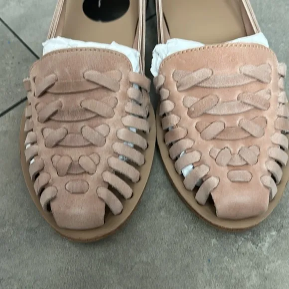 NEW Women's Huarache Sandal desert rose tan neutral 6.5