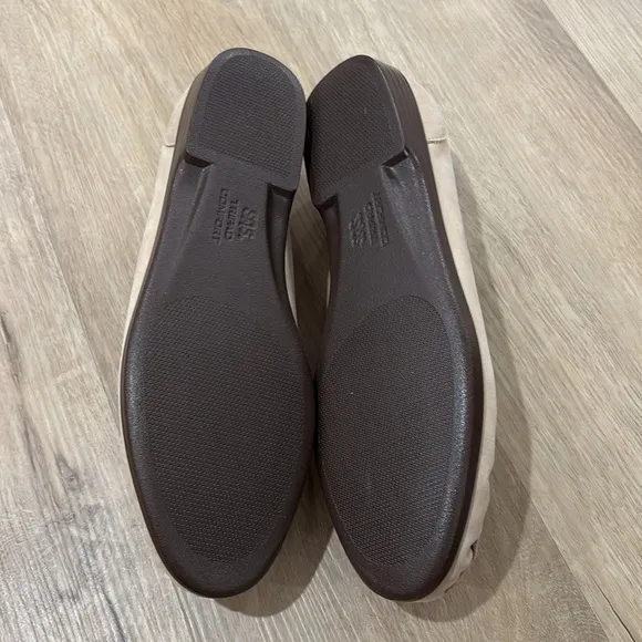 NEW Women’s SAS Savvy Leather Slip On Loafers