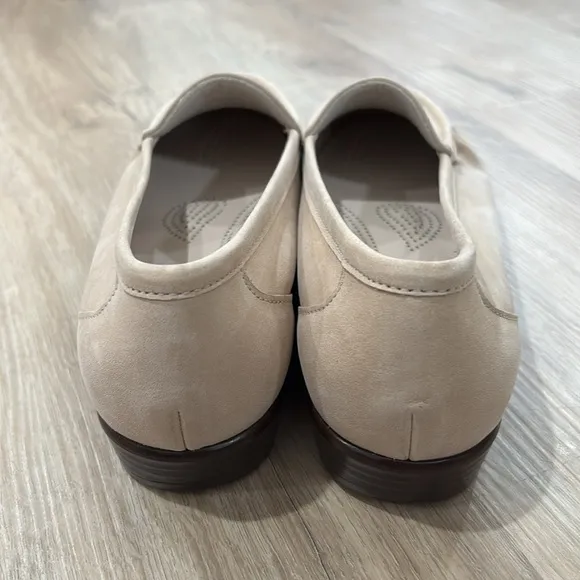 NEW Women’s SAS Savvy Leather Slip On Loafers