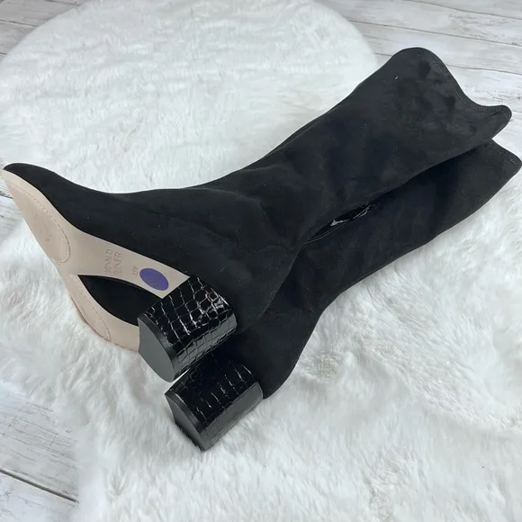 NEW Womens Size 8.5 Donald Pliner Dolores Knee High Stretch Suede Black Boots