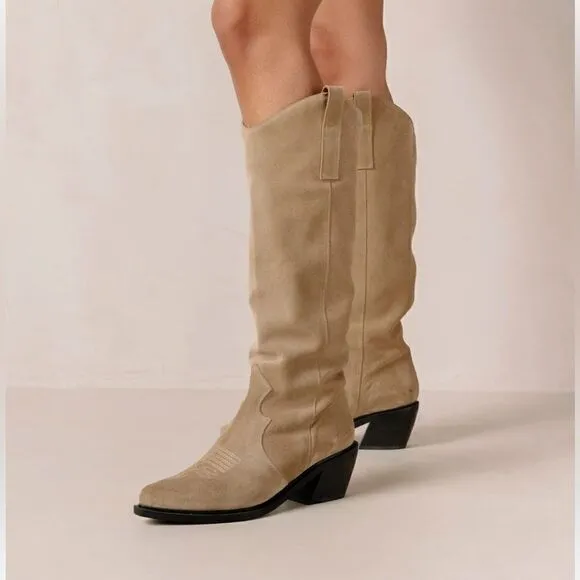NEW ALOHAS Mount Desert Taupe boots