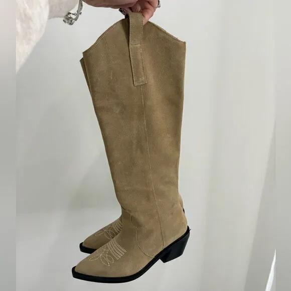 NEW ALOHAS Mount Desert Taupe boots