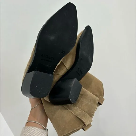 NEW ALOHAS Mount Desert Taupe boots