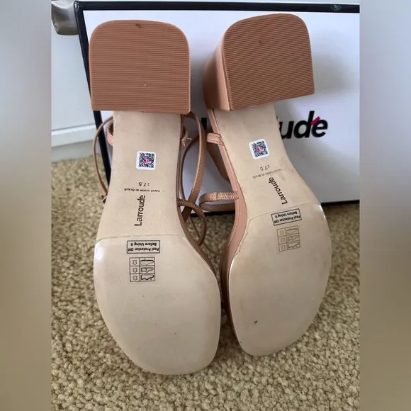 NEW‼️Larroude Gio Leather Strappy Sandals, Kid Skin Tan, Sz. 7.5 M