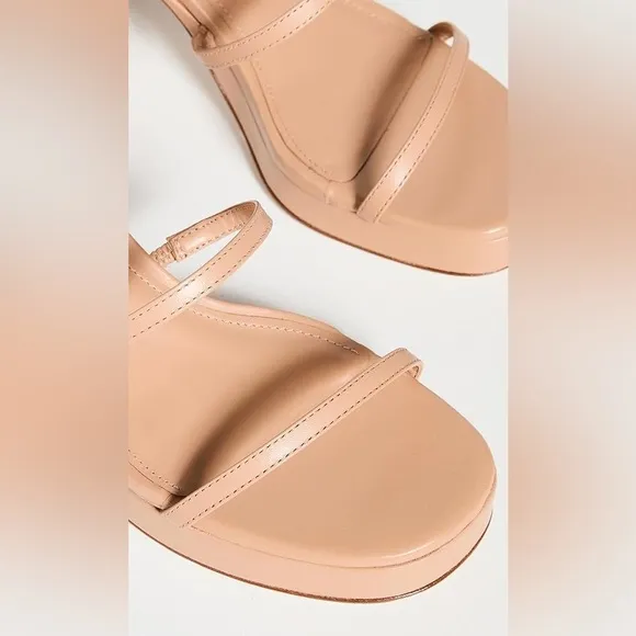 NEW‼️Larroude Gio Leather Strappy Sandals, Kid Skin Tan, Sz. 7.5 M