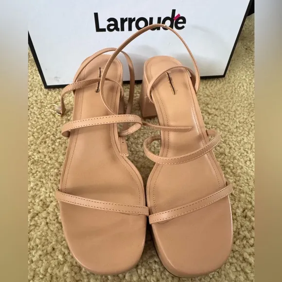 NEW‼️Larroude Gio Leather Strappy Sandals, Kid Skin Tan, Sz. 7.5 M
