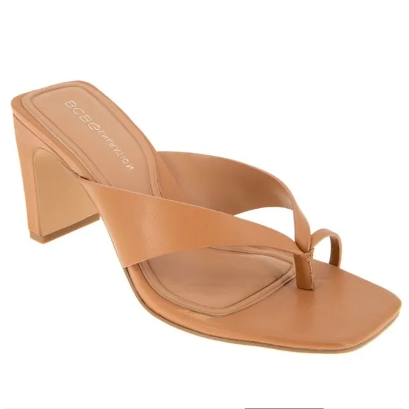 NIB BCBGeneration Leather Flian Toe Ring Tan Heel Sandals sz 11