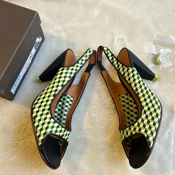 nib CHIE MIHARA Copa Geometric Slingback Sandal Heels in Green &amp; White – Size 11