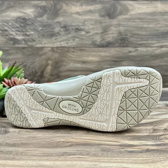 NIB Earth Origins Saco 9M Slingback Comfort Sport Sandals Green Multi