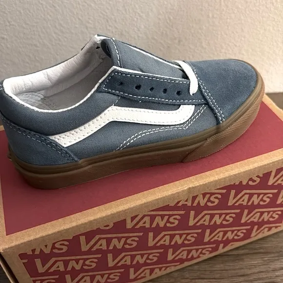 NIB [Vans] Old Skool Blue Gum/White Tennis Shoe Sneakers Little Kids Sz 12