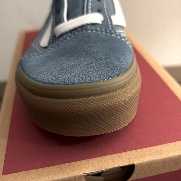 NIB [Vans] Old Skool Blue Gum/White Tennis Shoe Sneakers Little Kids Sz 12