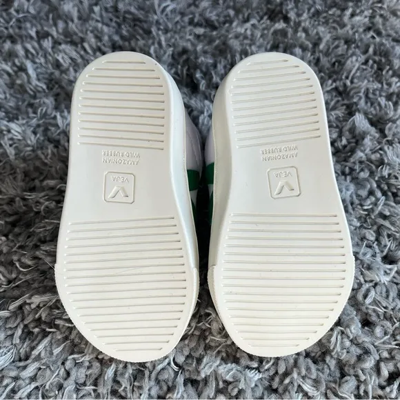 NIB - Veja Esplar High Top Sneakers in Green/White (US 6.5)