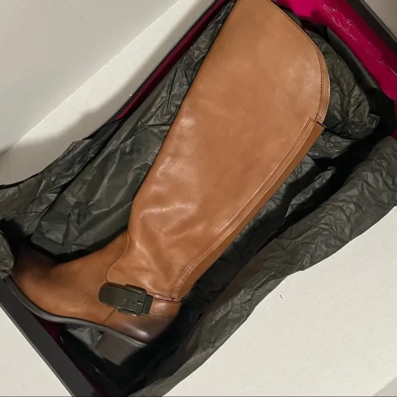 NIB Vince Camuto Bedina brown leather boots. Women’s size 8.5