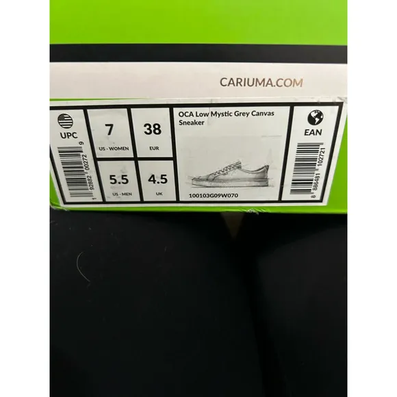 NIB Women's Cariuma OCA Low Mystic Gray Canvas Sneakers Size 7