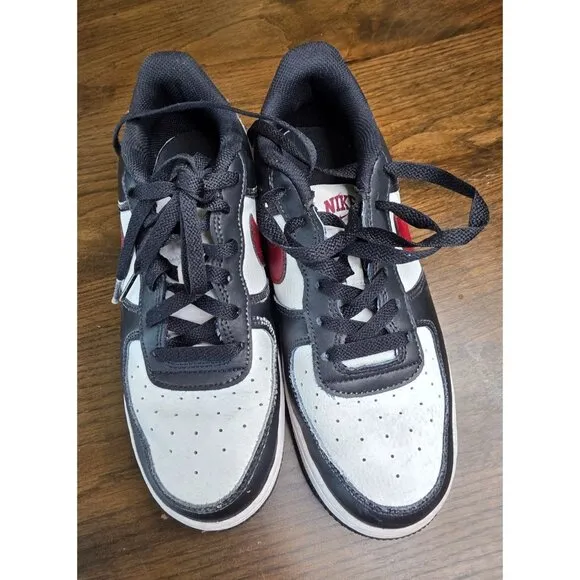 Nike Air Force 1 Low Black White Red Sneakers Mens Size 7Y Leather Classic Style