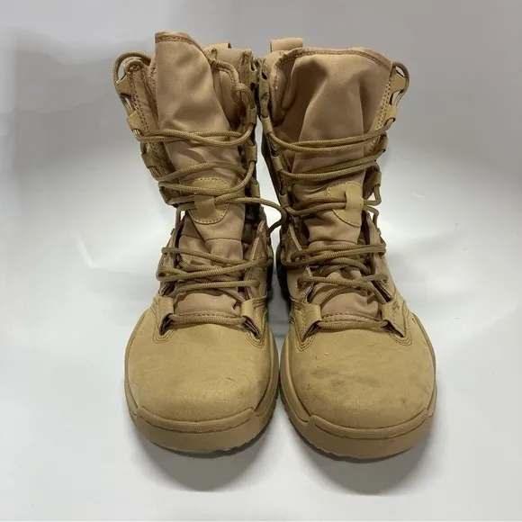 Nike Desert Field Boots 8” size 6 men’s