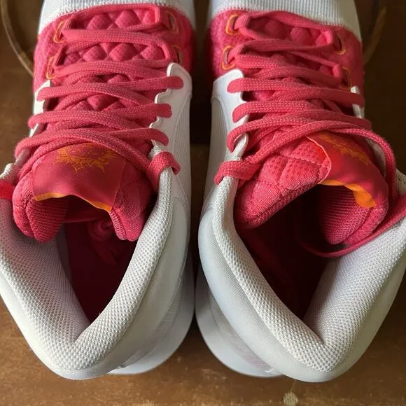 Nike Men's Lebron Witness VIII Aster Pink Basketball Shoes Sneakers Size 12