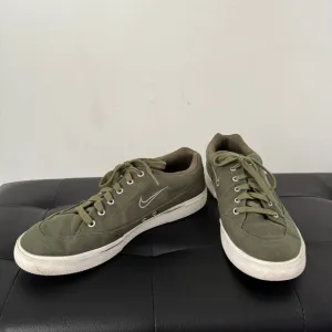 Nike Retro GTS 97 Rough Green/Matte Olive Canvas Sneakers Mens Sz 11 Athletic