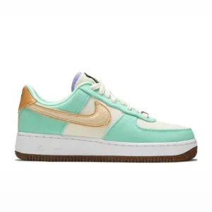 Nike WMNS Air Force 1 '07 LX Happy Pineapple Low Top Sneakers