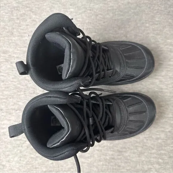 Nike Woodside 2 High Boots Triple Black 524872-004 Youth Size 3.5Y NEW