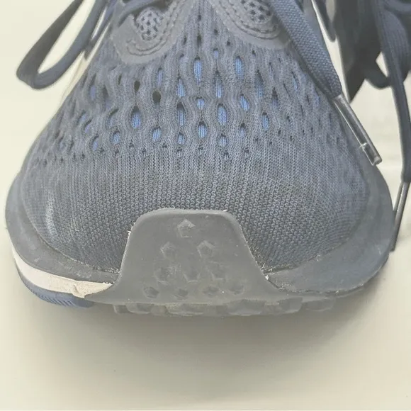 Nike Zoom Winflo 5 Running Shoes