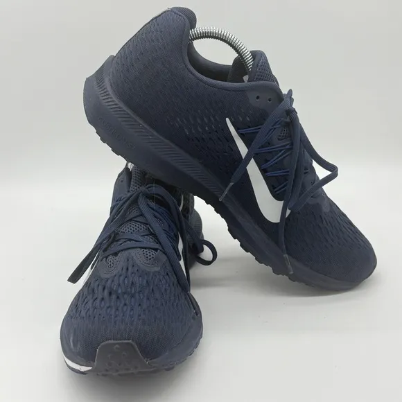Nike Zoom Winflo 5 Running Shoes
