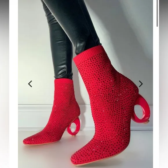 Ninety Union Barbie Red