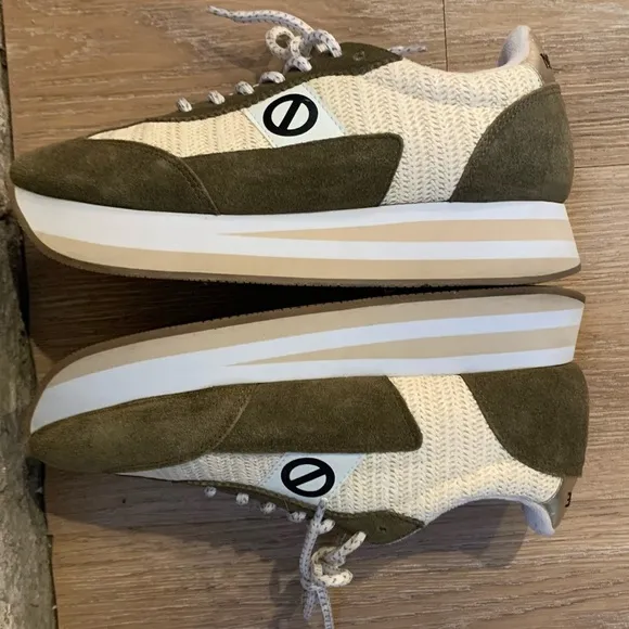 No Name Sneakers Cream with Green Suede