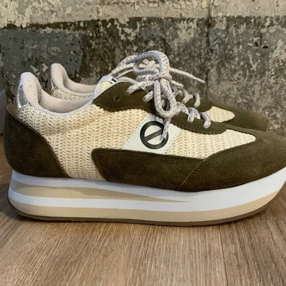 No Name Sneakers Cream with Green Suede