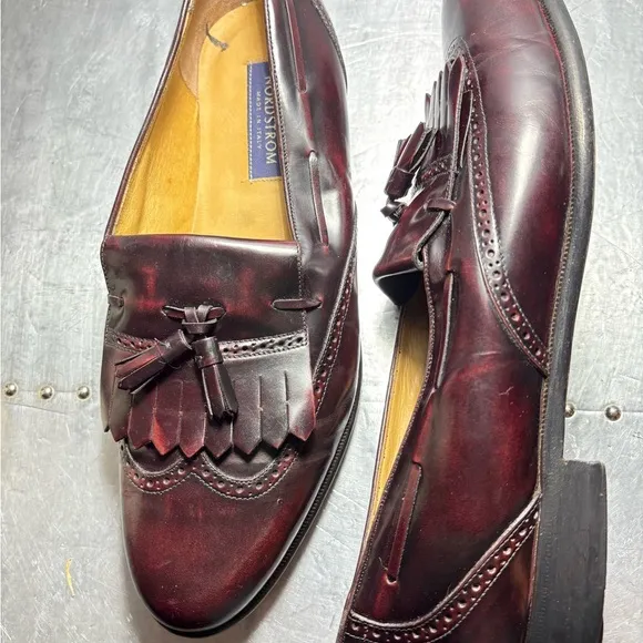 NORDSTROM Burgundy Brogue WingtipTassel Loafers Lacquer leather...Italy