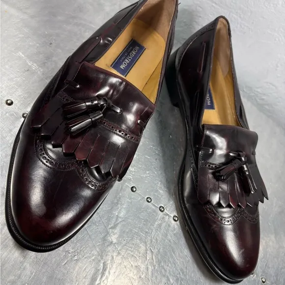 NORDSTROM Burgundy Brogue WingtipTassel Loafers Lacquer leather...Italy