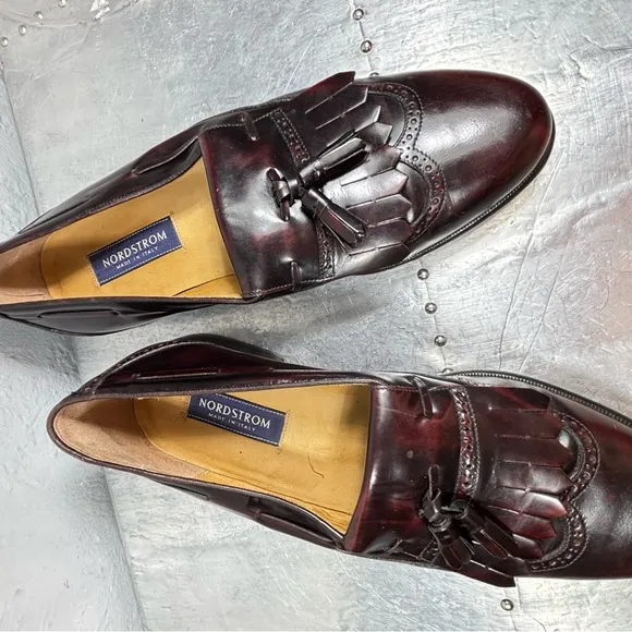 NORDSTROM Burgundy Brogue WingtipTassel Loafers Lacquer leather...Italy