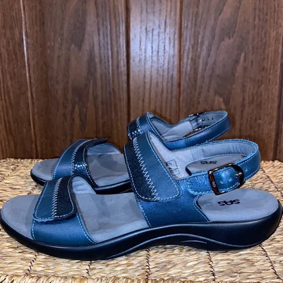 Nudu Navy SAS Leather Women’s Sandal Size 8.5 Narrow